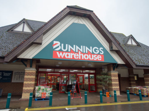 Bunnings Warehouse – Walton-on-Thames