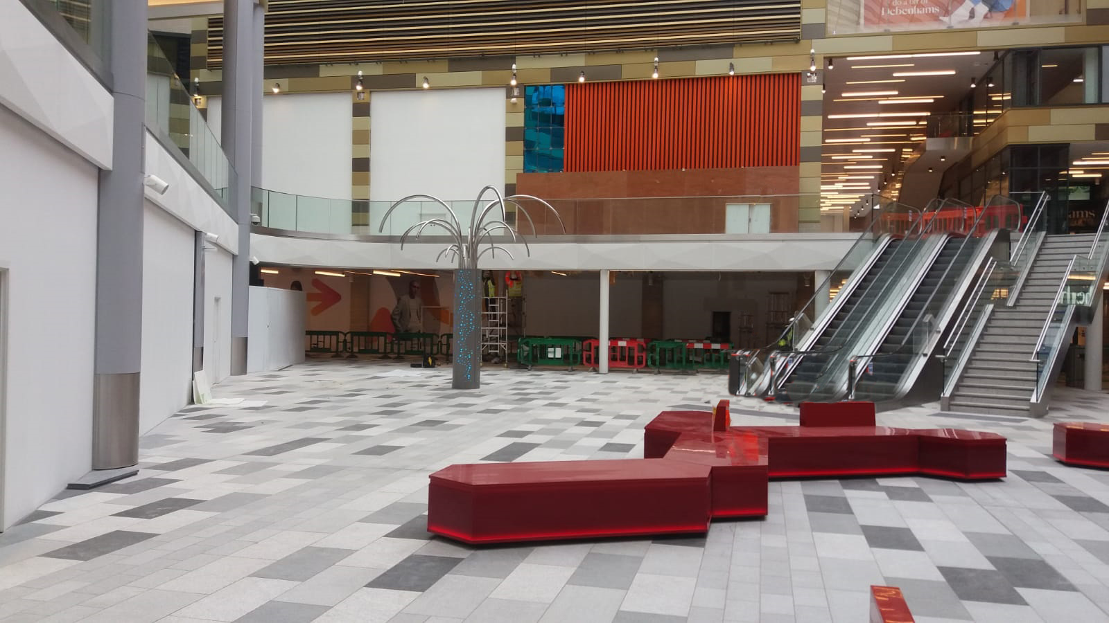 intu Watford Shopping Centre The Hurst Group Interior Fit Out